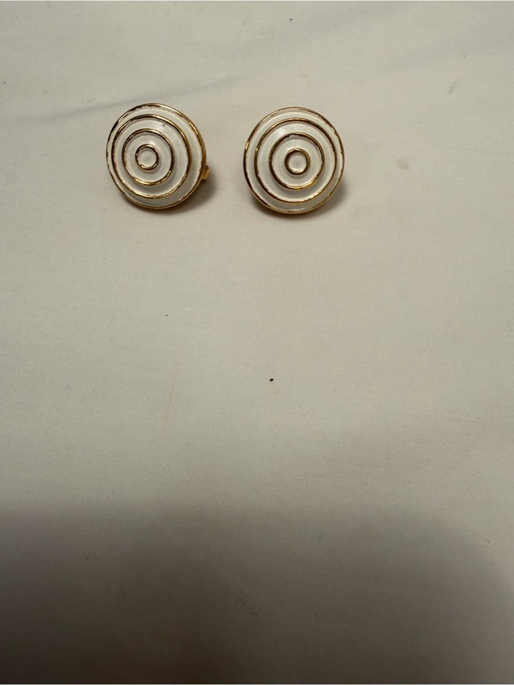 Vintage Citation Gold/ White Enamel Concentric Circle Target Clip-On Earrings